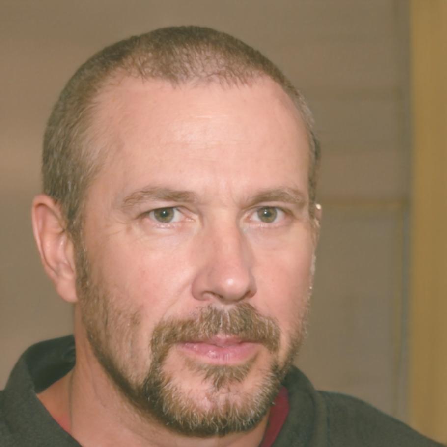 Retrato profissional de Tiago Barreiros, especialista em planeamento financeiro