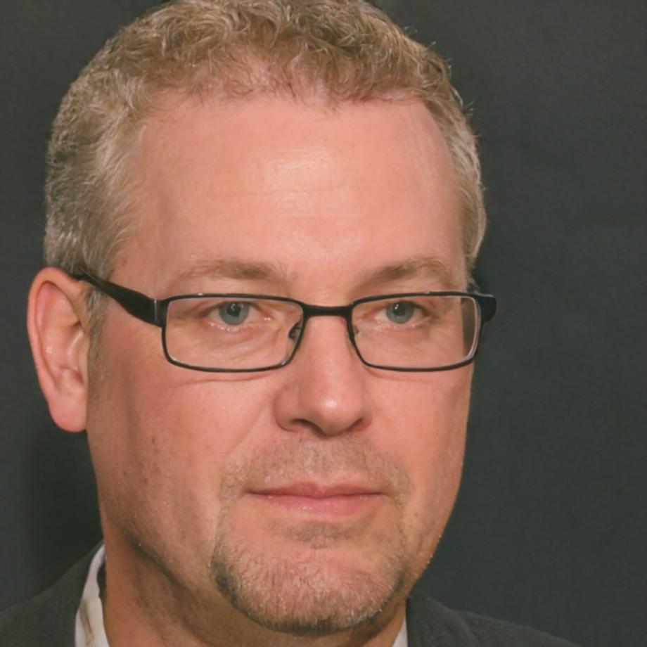 Retrato de participante Tomislav Kovač